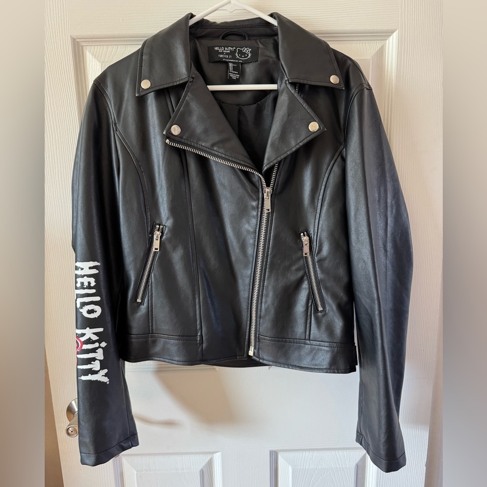 Forever 21 x‎ Hello Kitty Black Leather Jacket Size Small